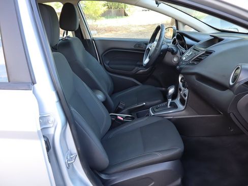 Used 2017 Ford Fiesta SE FWD image 22