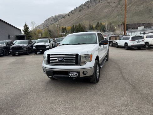 Used 2011 Ford F150 XLT w/ XLT Chrome Pkg AWD/4WD image 3