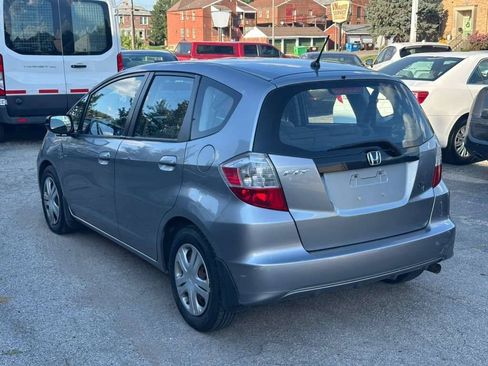 Used 2010 Honda Fit image 4