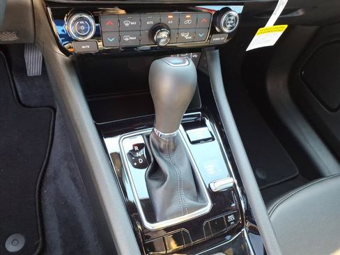 New 2026 Jeep Compass Limited AWD/4WD image 15