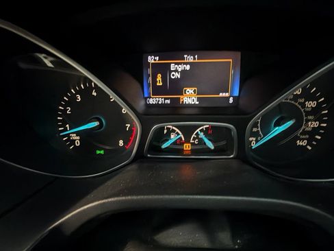 Used 2015 Ford Focus SE w/ Reverse Sensing Package FWD image 5