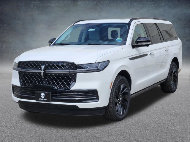 New 2026 Lincoln Navigator L Reserve w/ Jet Appearance Package AWD/4WD image 3