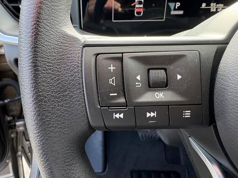 Certified 2025 Nissan Kicks S image 13