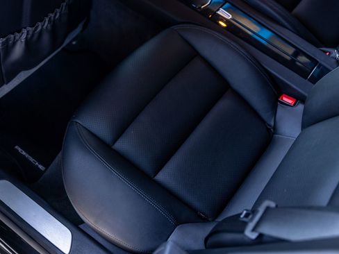 Used 2015 Porsche Panamera image 30