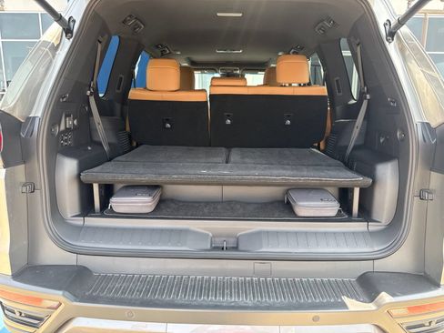 Used 2025 Lexus LX 700h Luxury w/ Appearance Package AWD/4WD image 8