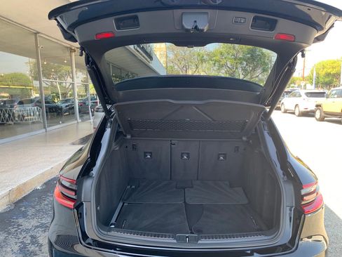 Used 2015 Porsche Macan S image 30