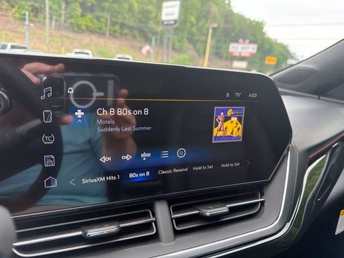 New 2026 Chevrolet Trax RS FWD image 17