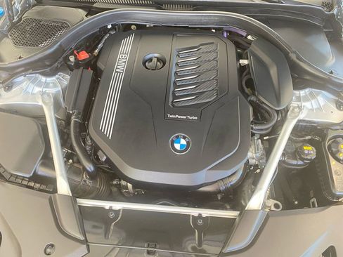 Used 2021 BMW 540i xDrive w/ Premium Package image 21