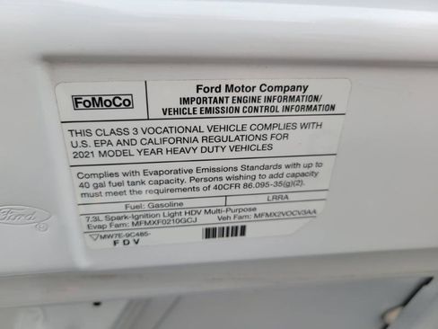 Used 2022 Ford E-350 and Econoline 350 Super Duty image 28