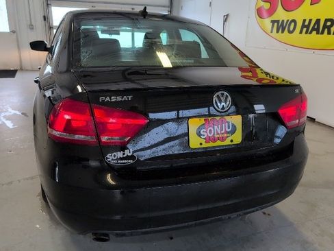 Used 2013 Volkswagen Passat 2.5 SE image 28