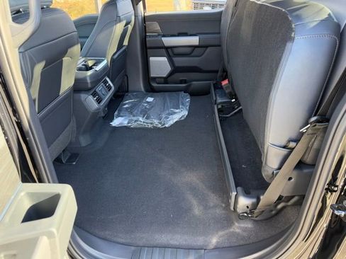 New 2025 Ford F150 Lightning Lariat image 17