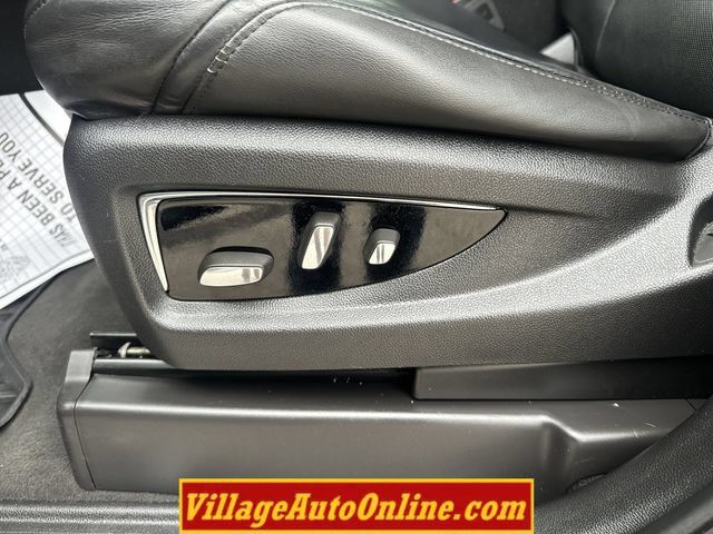 Used 2015 Cadillac Escalade ESV Premium AWD/4WD image 16