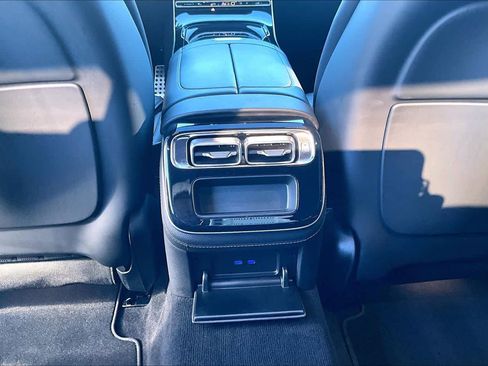 Used 2023 Mercedes-Benz S 580 4MATIC Sedan image 64