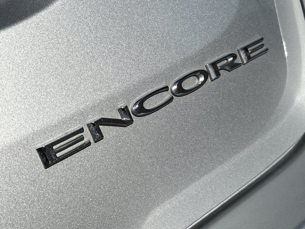 Used 2021 Buick Encore Preferred FWD image 24