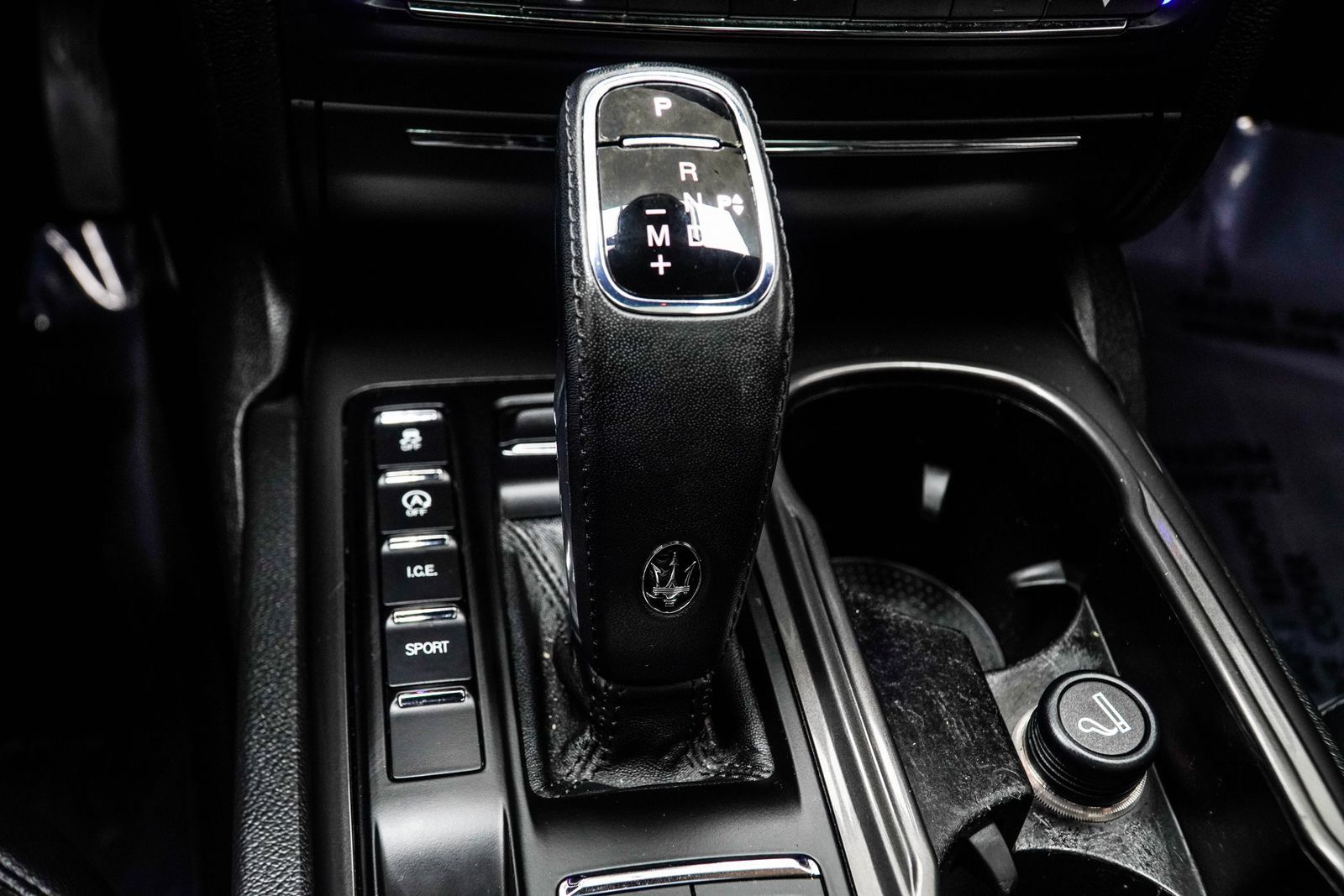 Used 2019 Maserati Ghibli S Q4 AWD/4WD image 23