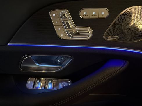 New 2026 Mercedes-Benz GLS 450 4MATIC image 10