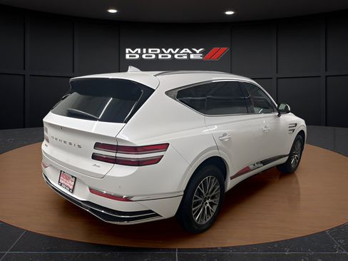 Used 2025 Genesis GV80 2.5T Standard AWD/4WD image 4