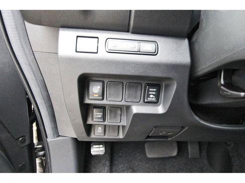 New 2026 Nissan Frontier S image 17