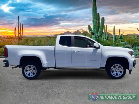 Used 2022 Chevrolet Colorado LT w/ Fleet Safety Package RWD image 2
