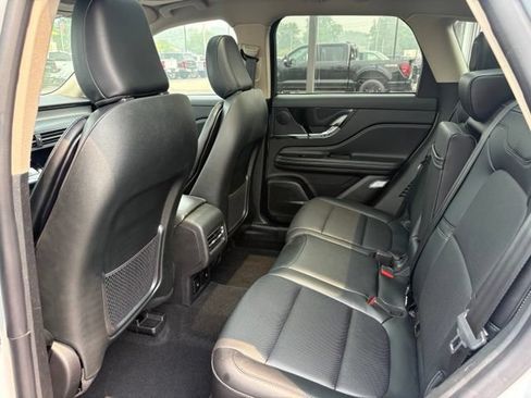 Used 2025 Lincoln Corsair AWD w/ Equipment Group 101A image 20