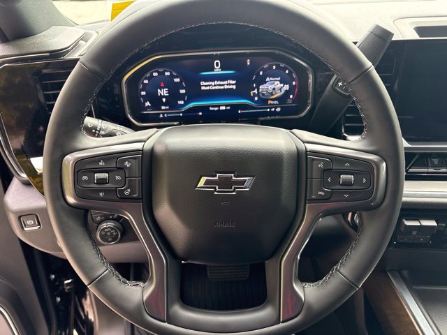Used 2025 Chevrolet Silverado 2500 High Country w/ High Country Premium Package AWD/4WD image 19