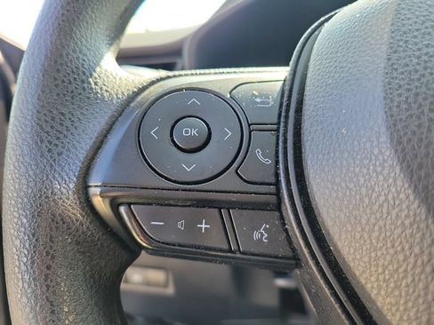 Used 2024 Toyota RAV4 LE AWD/4WD image 27
