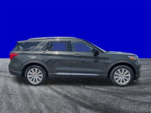 Certified 2024 Ford Explorer Limited w/ Limited Technology Package RWD image 2