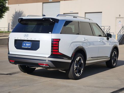 New 2026 Hyundai Palisade Limited FWD image 4