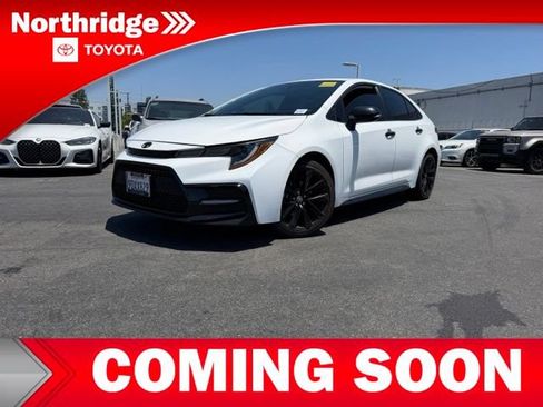 Used 2022 Toyota Corolla SE w/ Carpet Mat Package (TMS) FWD image 2