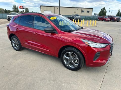 Used 2023 Ford Escape ST-Line AWD/4WD image 36