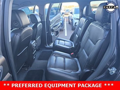 Used 2018 GMC Acadia SLT image 15