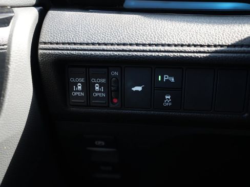 Used 2025 Honda Odyssey Touring image 26