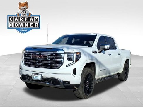 Used 2024 GMC Sierra 1500 Denali image 1