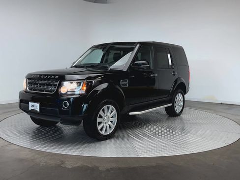 Used 2016 Land Rover LR4 AWD/4WD image 4