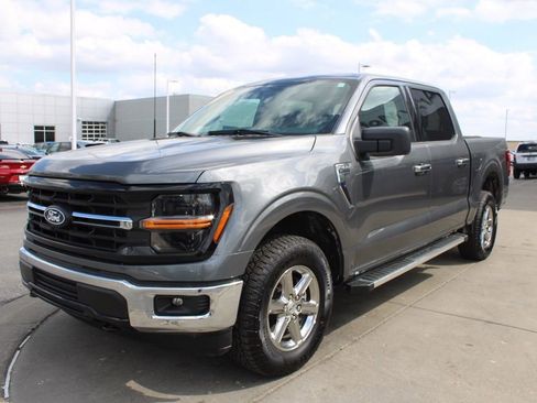 Used 2025 Ford F150 XLT w/ Equipment Group 301A Standard image 3