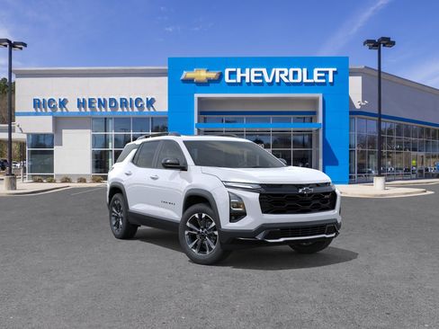 New 2026 Chevrolet Equinox RS FWD image 2