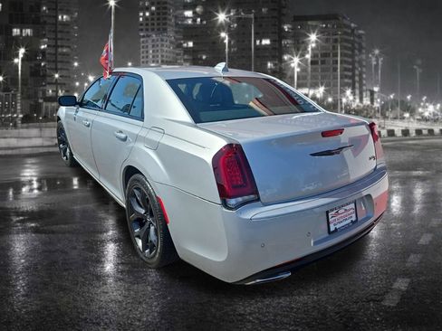 Used 2021 Chrysler 300 S image 5