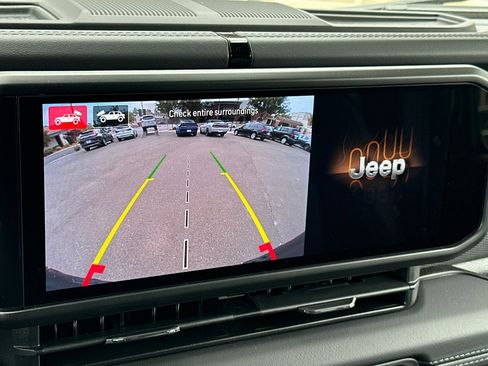 New 2025 Jeep Wrangler Unlimited Rubicon 392 image 19