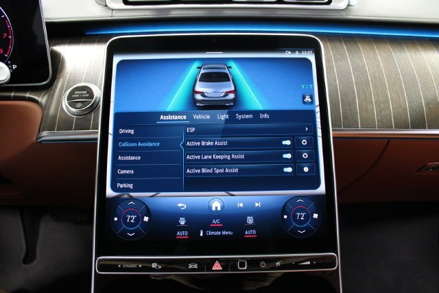 Used 2021 Mercedes-Benz S 580 4MATIC Sedan w/ AMG Line image 27