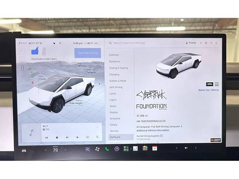 Used 2024 Tesla Cybertruck AWD Crew Cab image 28