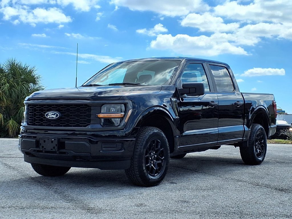 Used 2025 Ford F150 STX AWD/4WD image 3