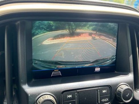 Used 2022 GMC Canyon Elevation w/ Trailering Package AWD/4WD image 12