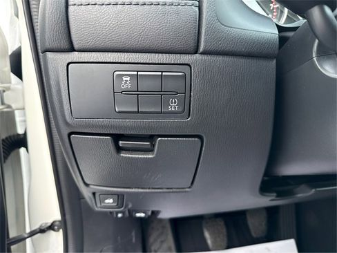 Used 2017 MAZDA MAZDA6 Touring image 34