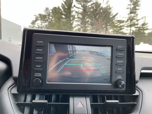 Used 2019 Toyota RAV4 LE w/ Carpet Mat Package image 23