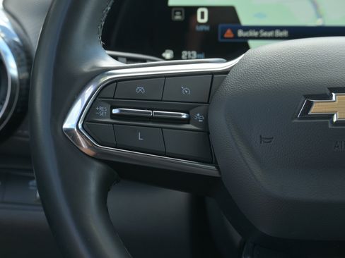 Used 2025 Chevrolet Equinox LT w/ Convenience Package II FWD image 23