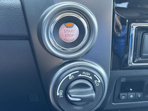 Used 2017 Nissan Titan Platinum Reserve AWD/4WD image 24
