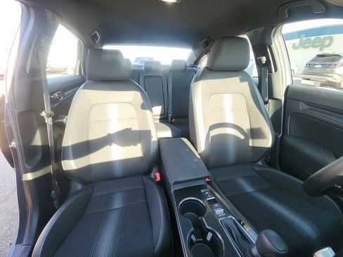 Used 2025 Honda Civic Sport image 25