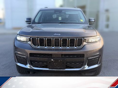 Used 2021 Jeep Grand Cherokee L Limited AWD/4WD image 3