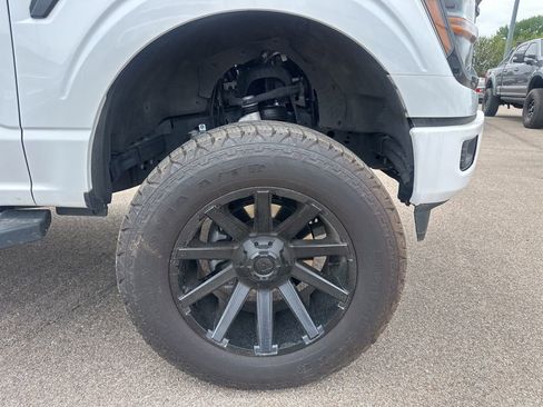 Used 2025 Ford F150 XLT w/ Equipment Group 301A Standard AWD/4WD image 5