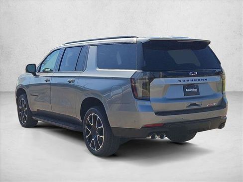 New 2026 Chevrolet Suburban RST w/ RST Capability Package AWD/4WD image 9
